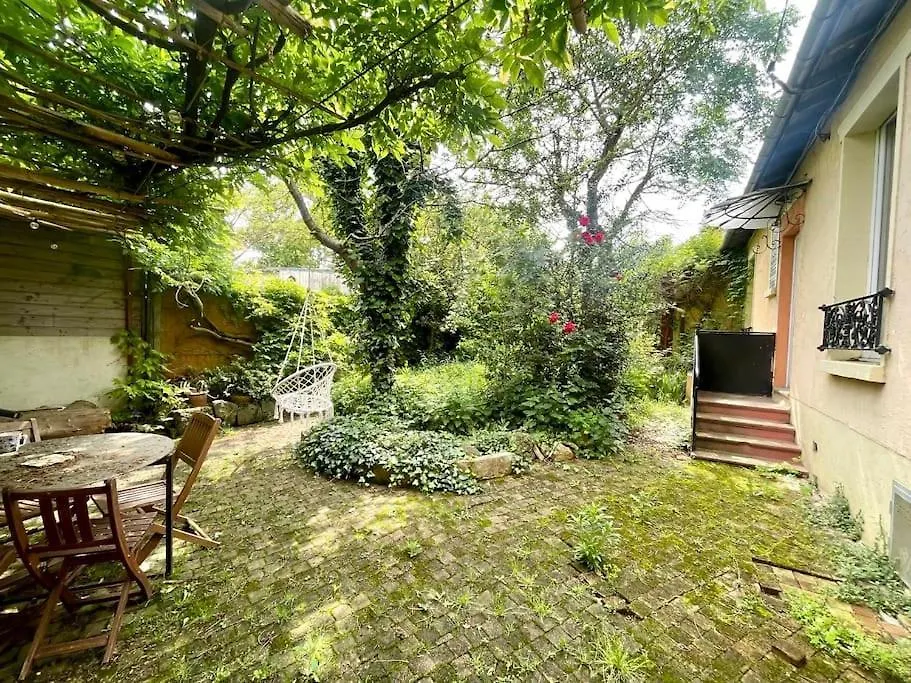 Grande Maison De 170M2, Piscine, Grand Jardin Fleuri- 5Ch - Tres Calme, Proche De Paris Vitry-sur-Seine Apartment