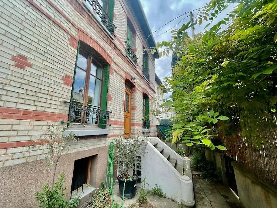 Apartment Grande Maison De 170M2, Piscine, Grand Jardin Fleuri- 5Ch - Tres Calme, Proche De Paris Vitry-sur-Seine